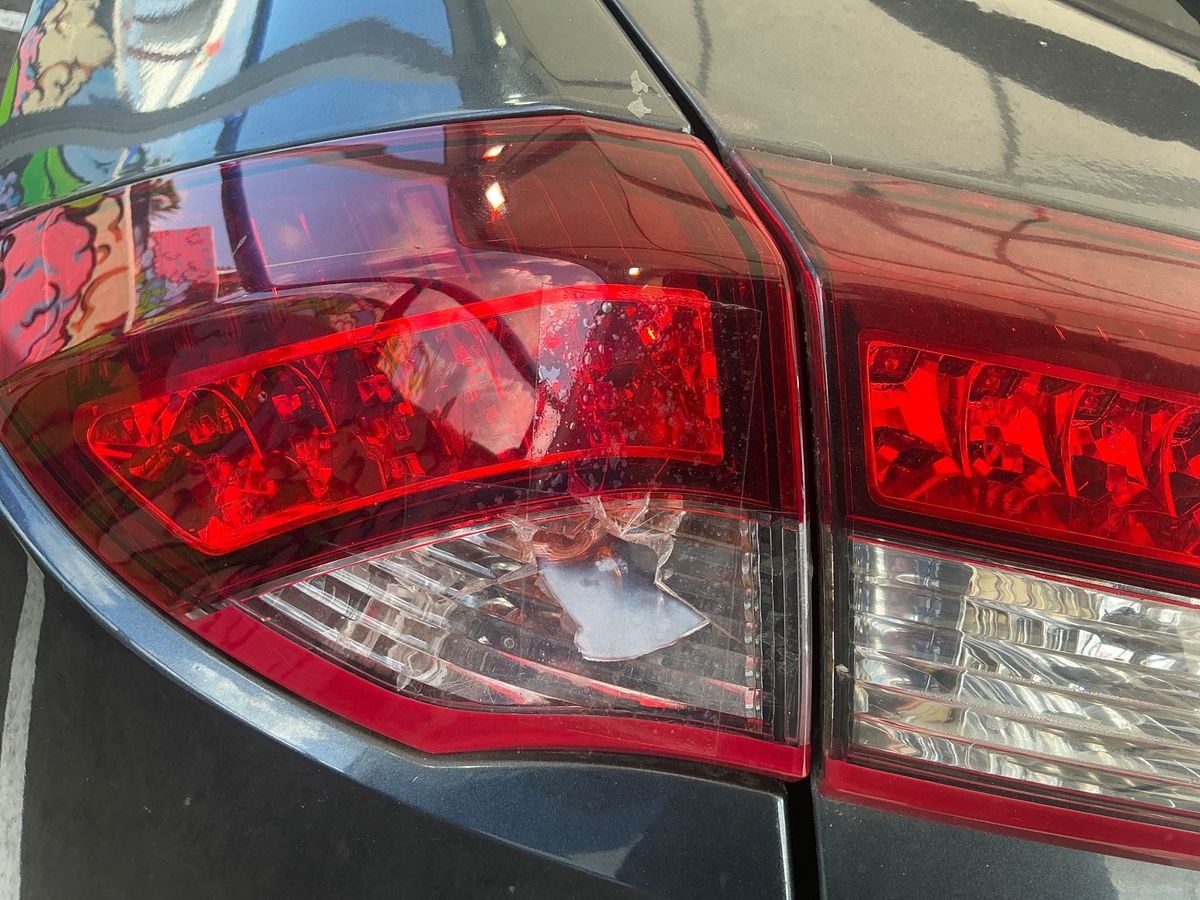 Renault Laguna 2013 — photo 52