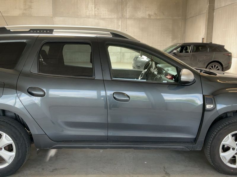 Dacia Duster 1.6 SCe Comfort — zdjęcie 7