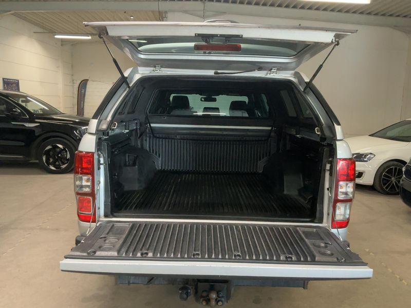 Ford Ranger 2.2 TDCi Doppelkabine 4x4 Wildtrak — zdjęcie 10