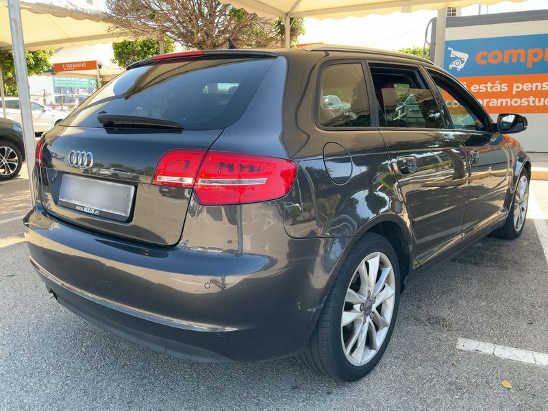 Audi A3 Sportback 2.0 TDI Ambition — zdjęcie 6