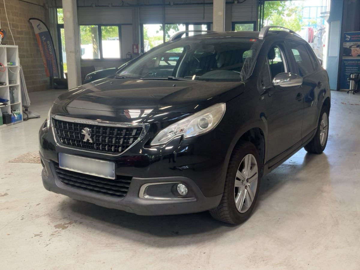 Peugeot 2008 2016 — photo 1