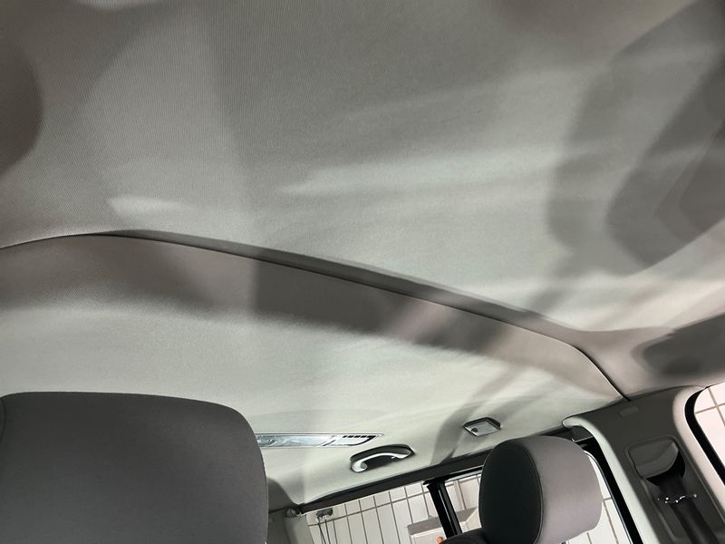 Volkswagen T5 Multivan 2.5 TDI 2003 – снимка 46