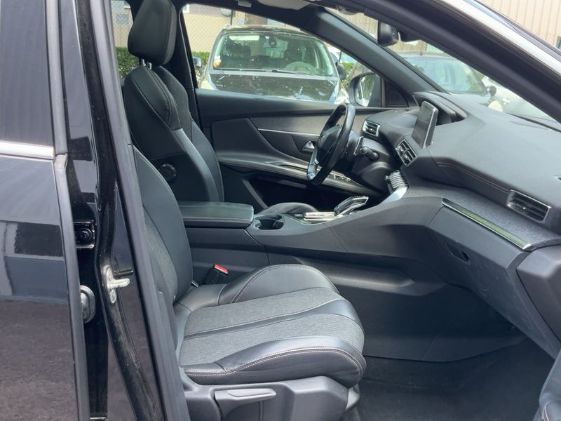 Peugeot 3008 2.0 Blue-HDi GT 2018 – снимка 16