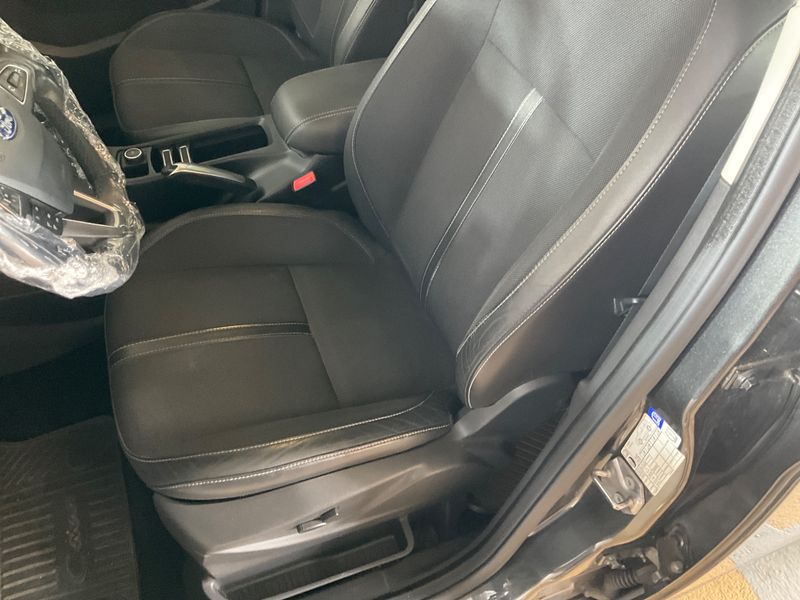 Ford C-Max 1.5 EcoBoost Titanium X 2017 – снимка 25