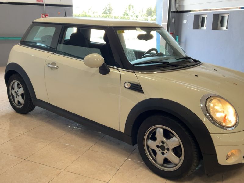 MINI One 2010 – снимка 12
