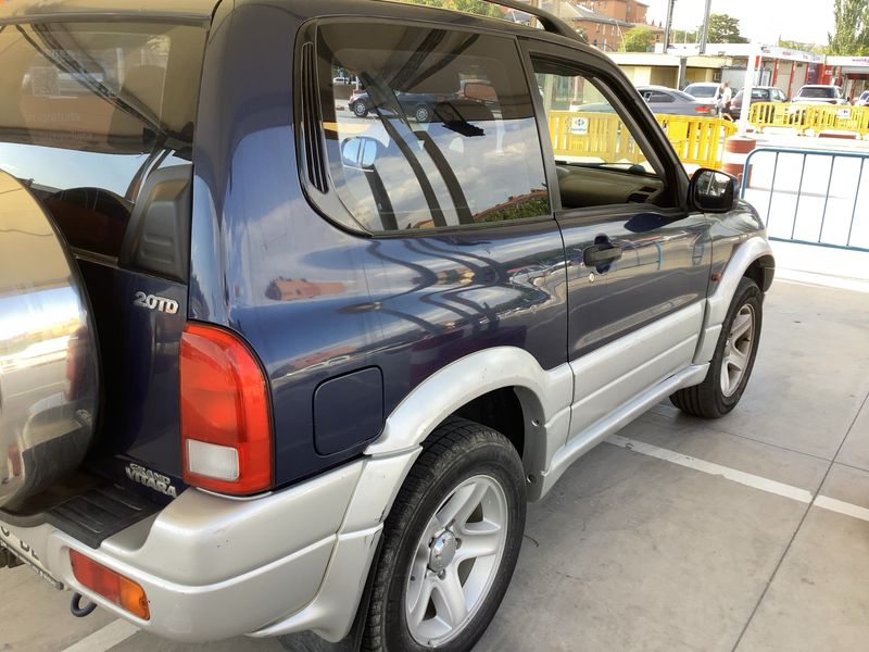 Suzuki Grand Vitara 2.0 Turbodiesel TD Básico — zdjęcie 6