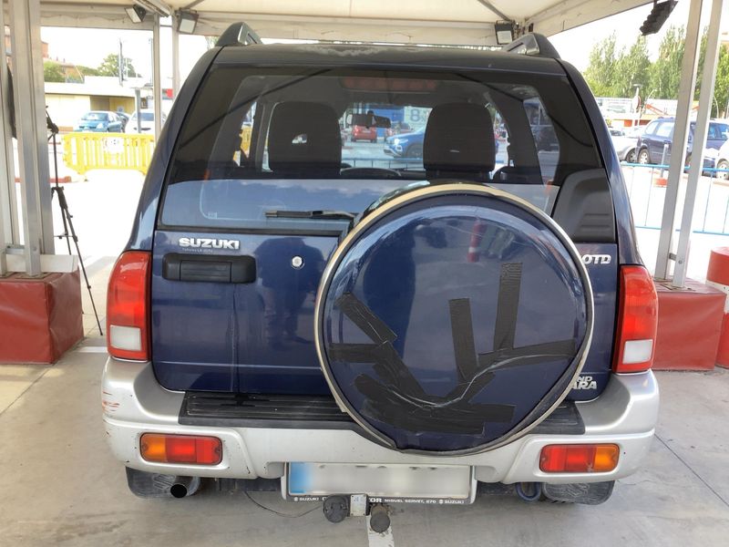 Suzuki Grand Vitara 2.0 Turbodiesel TD Básico — zdjęcie 5