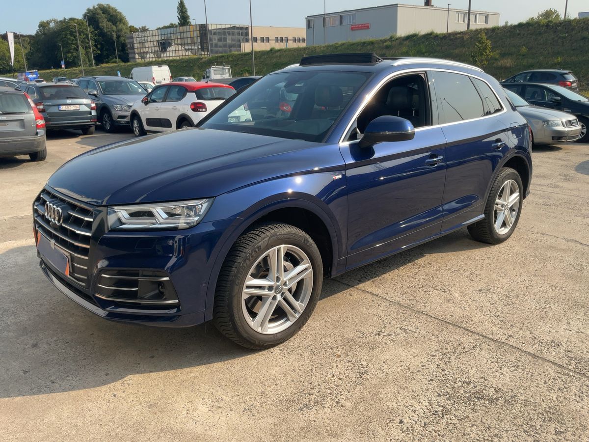 Audi Q5 55 TFSIe quattro sport