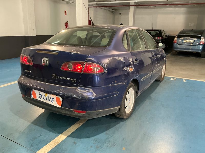 Seat Cordoba 1.9 SDI Stella — zdjęcie 2