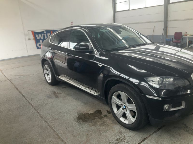BMW X6 xDrive 40d — zdjęcie 8