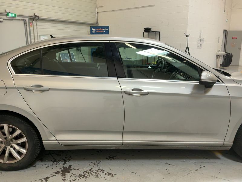 Volkswagen Passat 1.6 TDI Comfortline BlueMotion Tech — zdjęcie 7