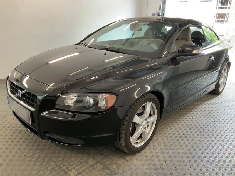 Volvo C70 2.4 D5 Summum