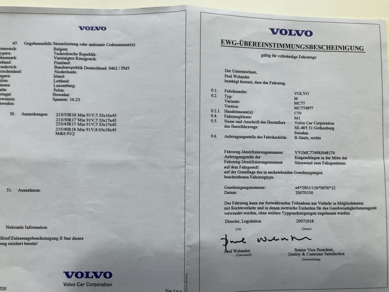 Volvo C70 2.4 D5 Summum — zdjęcie 16