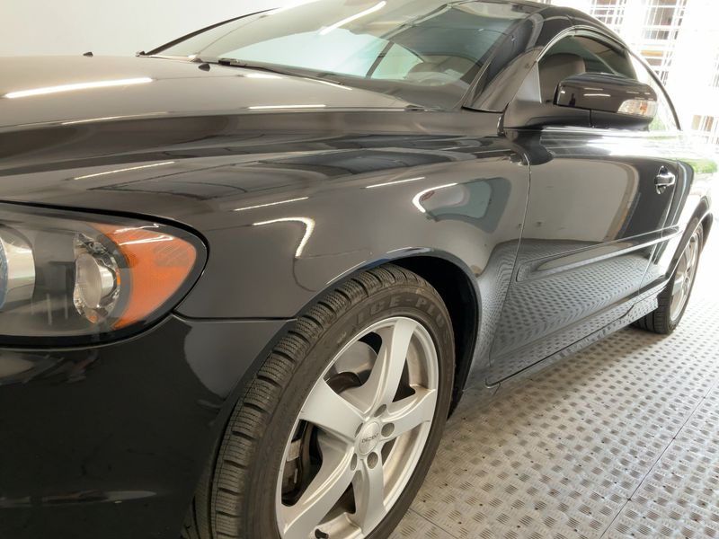 Volvo C70 2.4 D5 Summum — zdjęcie 2