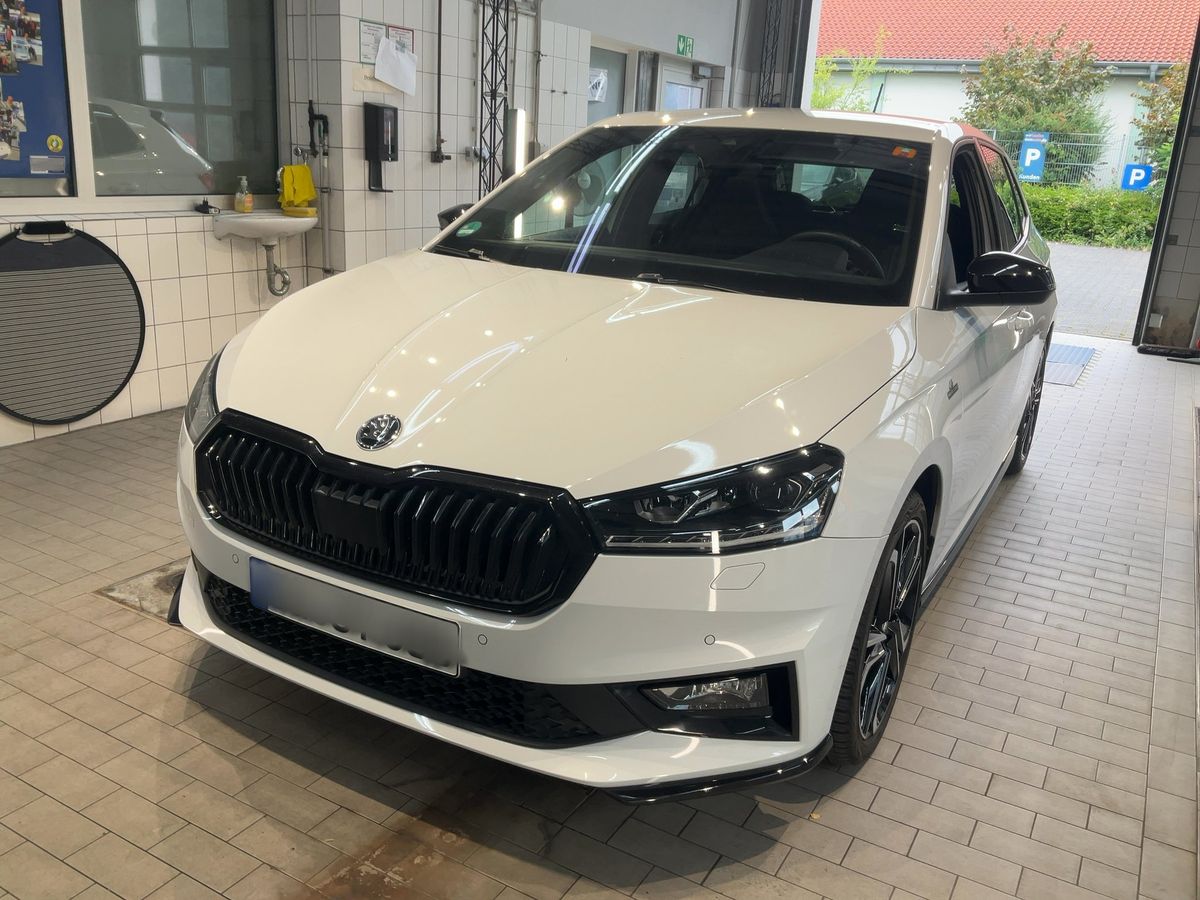 Skoda Fabia 2024 — photo 1