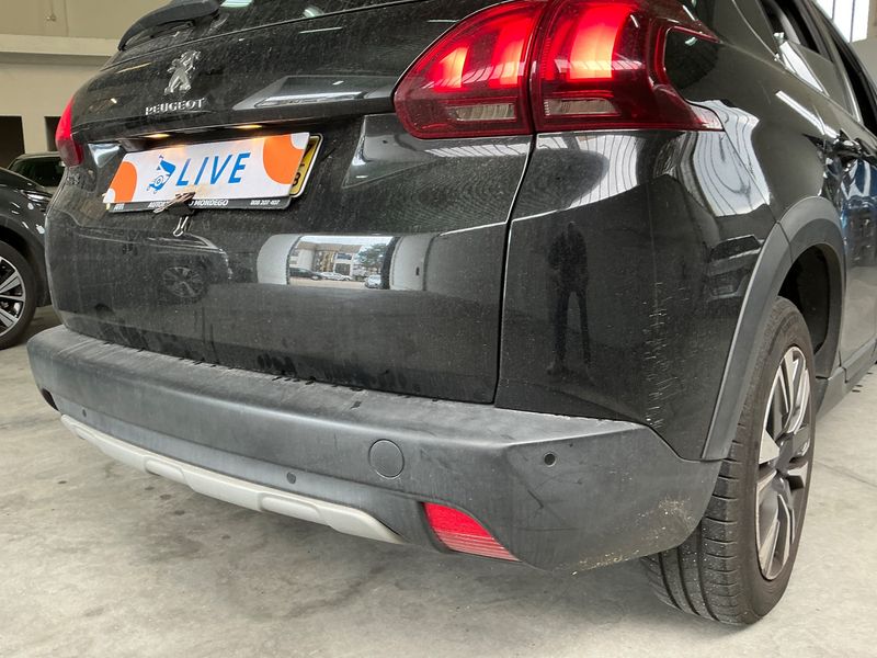 Peugeot 2008 1.6 Blue-HDi Style 2017 – снимка 27