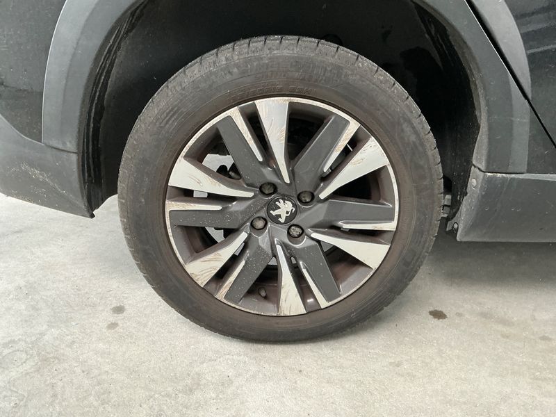 Peugeot 2008 1.6 Blue-HDi Style 2017 – снимка 9