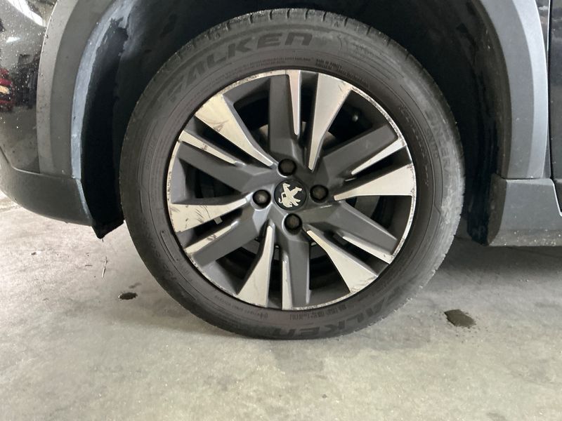 Peugeot 2008 1.6 Blue-HDi Style 2017 – снимка 3