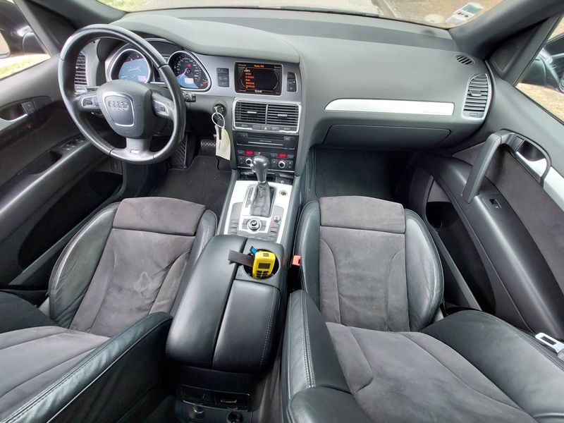 Audi Q7 3.0 V6 TDI quattro — zdjęcie 11