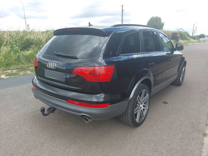 Audi Q7 3.0 V6 TDI quattro — zdjęcie 5