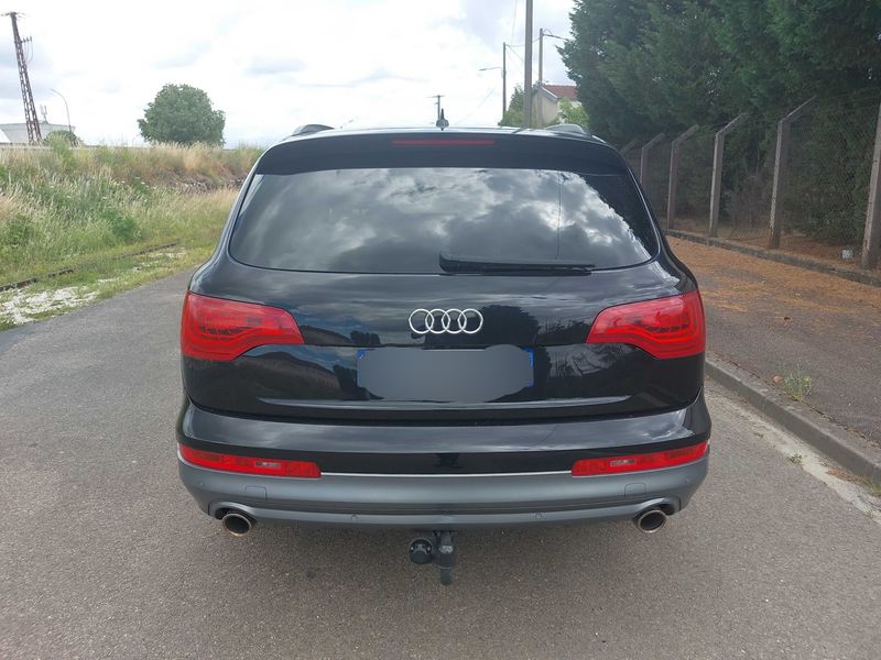 Audi Q7 3.0 V6 TDI quattro — zdjęcie 4