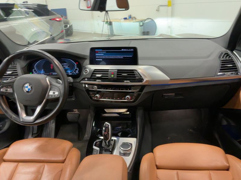 BMW X3 xDrive 30e xLine — zdjęcie 12