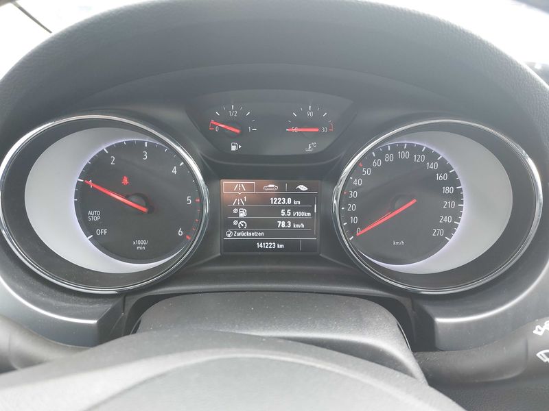 Opel Astra 1.5 CDTI Business Start/Stop — zdjęcie 12