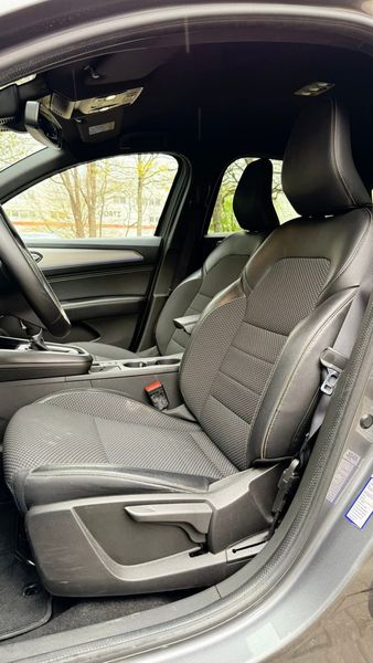 Renault Arkana 1.6 Hybrid E-Tech Techno — zdjęcie 10