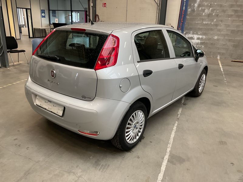 Fiat Punto 1.2 MYSTYLE — zdjęcie 2