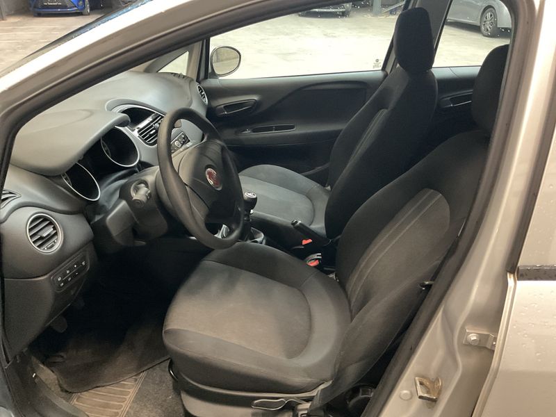 Fiat Punto 1.2 MYSTYLE — zdjęcie 3