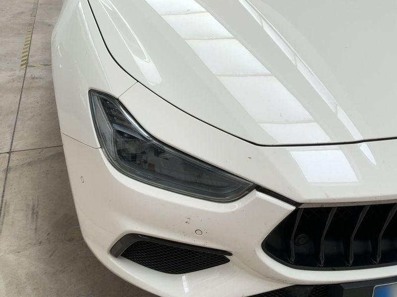 Maserati Ghibli 3.0 V6 TwinTurbo Gran Sport S Q4 — zdjęcie 8