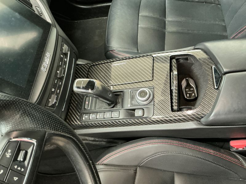 Maserati Ghibli 3.0 V6 TwinTurbo Gran Sport S Q4 2020 – снимка 24