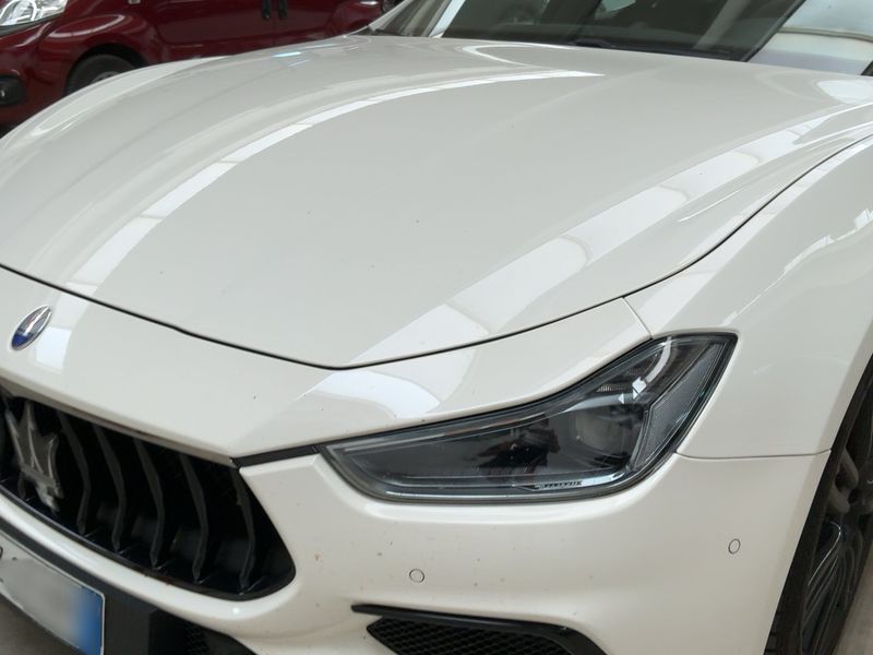 Maserati Ghibli 3.0 V6 TwinTurbo Gran Sport S Q4 — zdjęcie 2