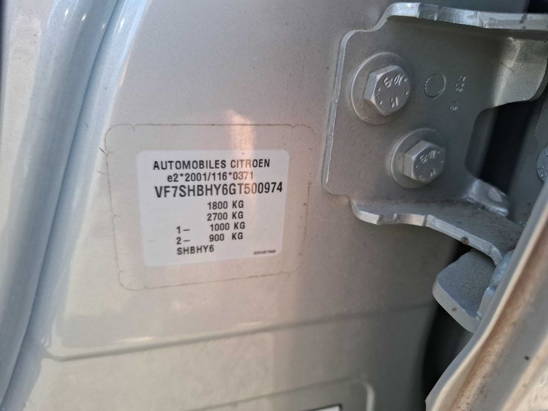 Citroen C3 Picasso 1.6 Blue-HDi Confort 2016 – снимка 20