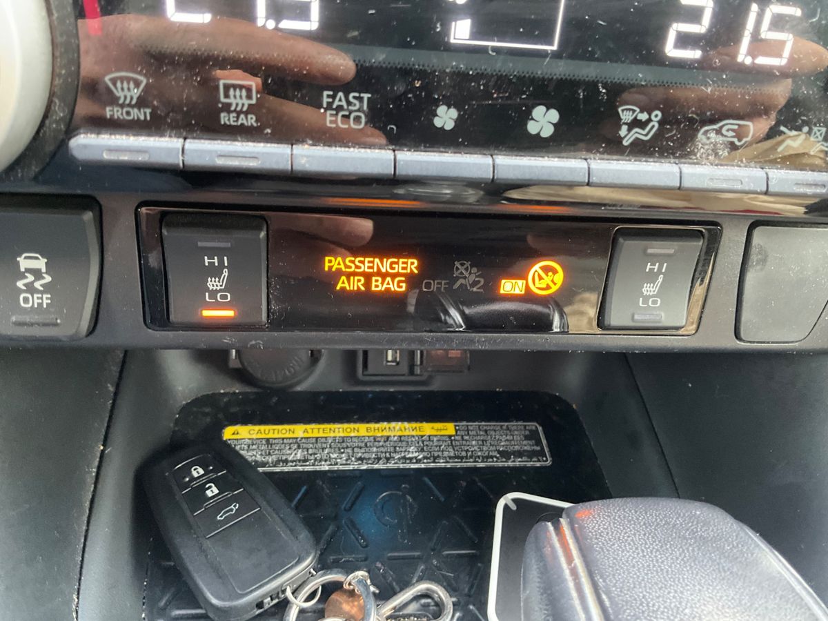Toyota RAV 2021 — photo 39