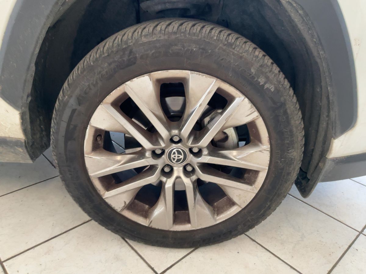 Toyota RAV 2021 — photo 12
