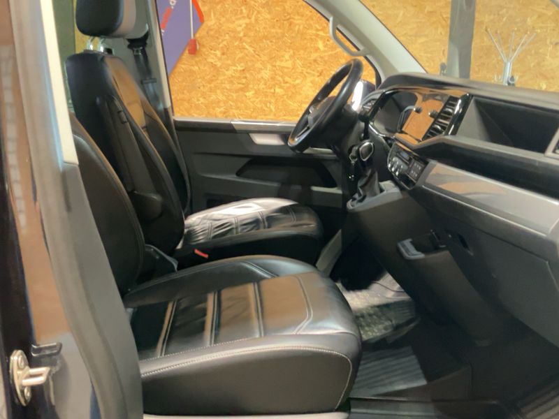 Volkswagen T6 Multivan 2.0 TDI Highline 4Motion — zdjęcie 11