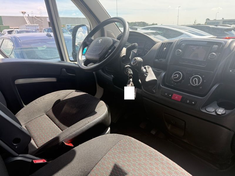 Peugeot Boxer 2.2 Blue-HDi 330 L2H2 Premium Stop&Start — zdjęcie 7