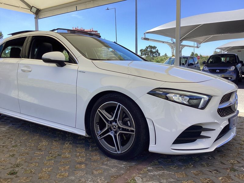 Mercedes-Benz A-Klasse A 160 AMG Line — zdjęcie 8