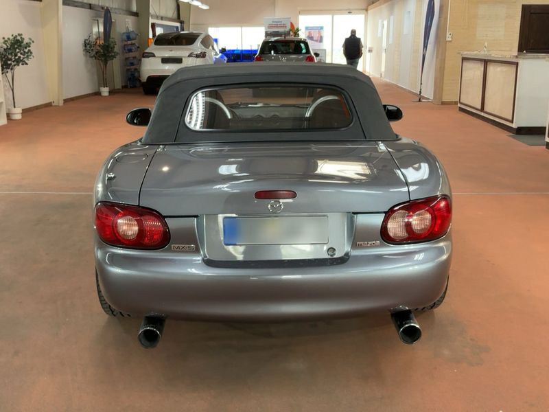 Mazda MX-5 1.8 Memories — zdjęcie 5