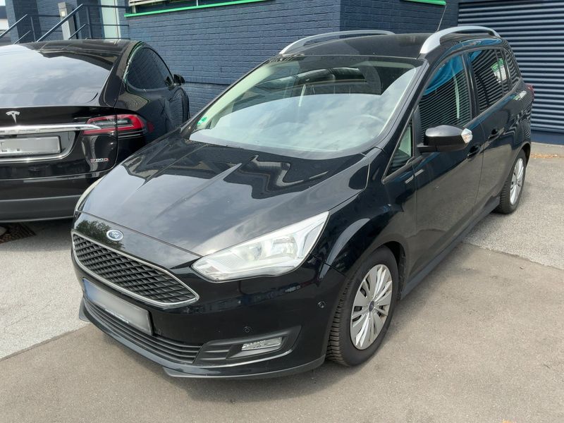 Ford Grand