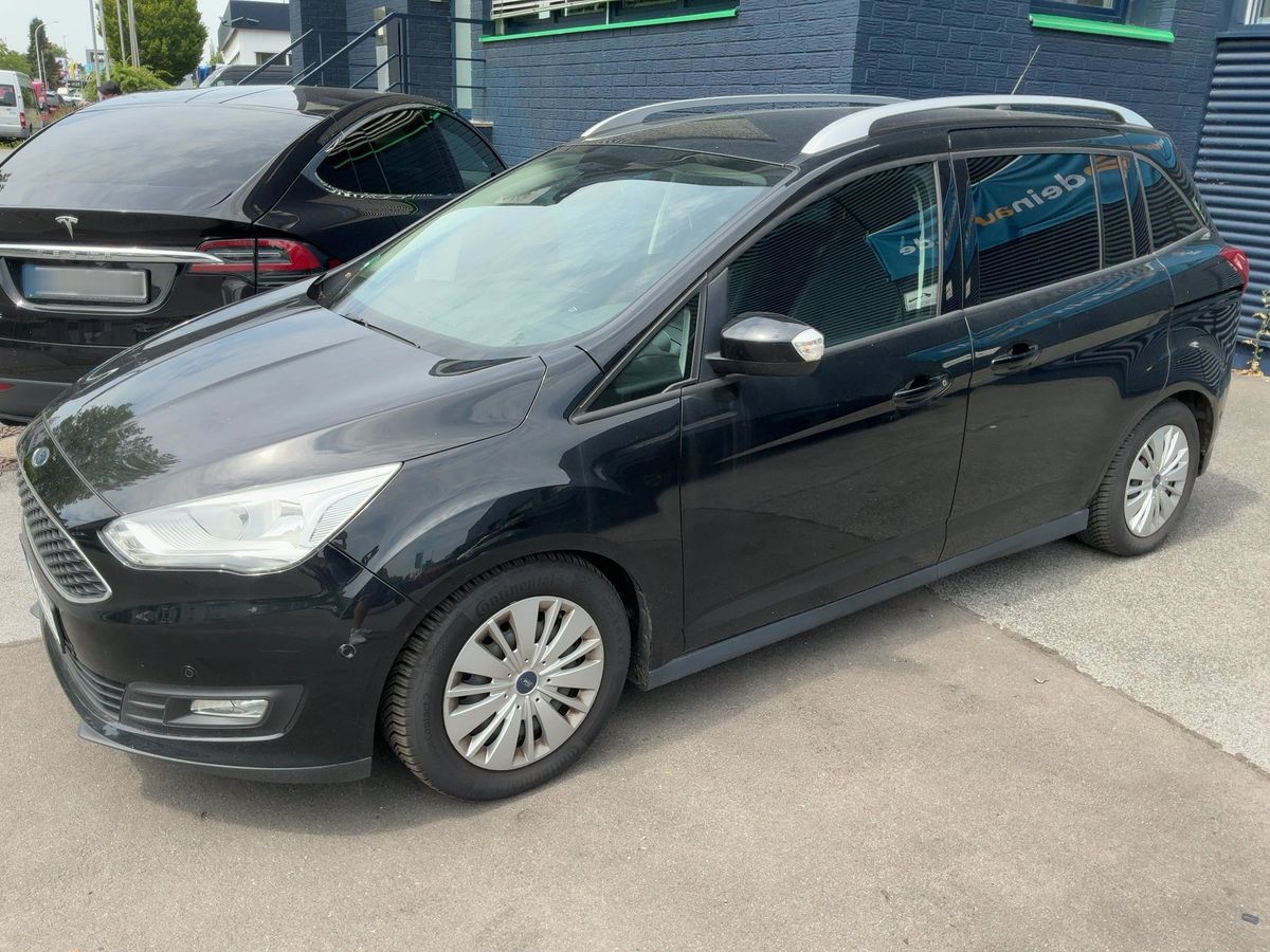 Ford Grand d'occasion