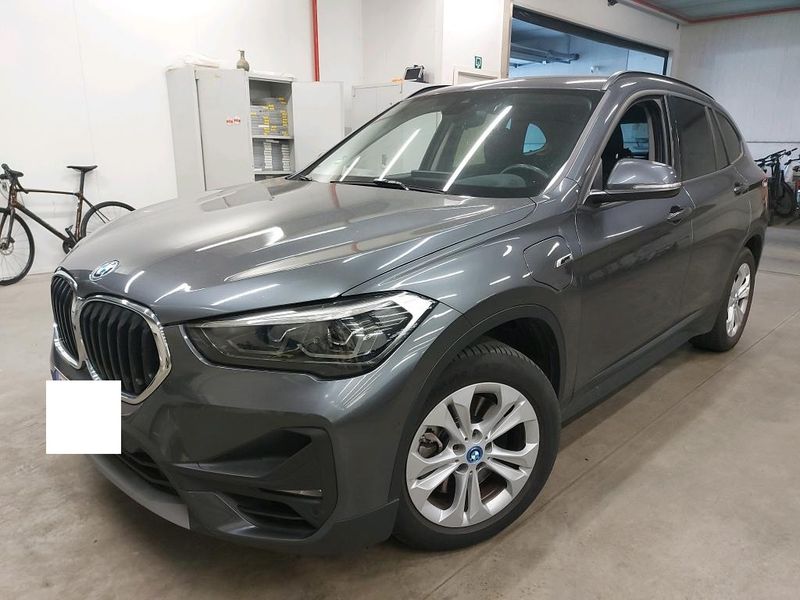 X1 xDrive 25e Advantage