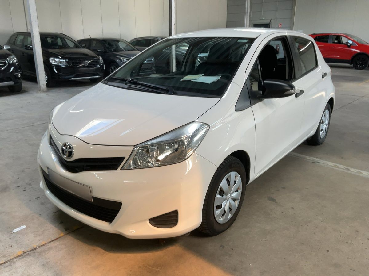Toyota Yaris 2014
