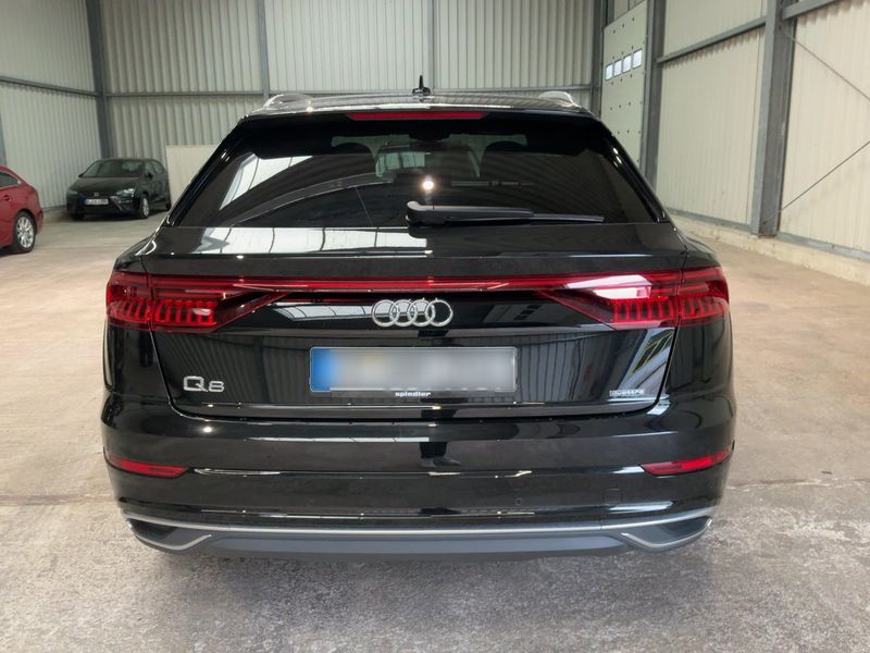 Audi Q8 50 TDI Mild-Hybrid quattro — zdjęcie 5