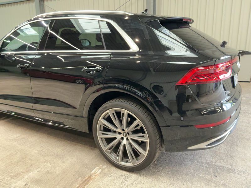 Audi Q8 50 TDI Mild-Hybrid quattro — zdjęcie 3