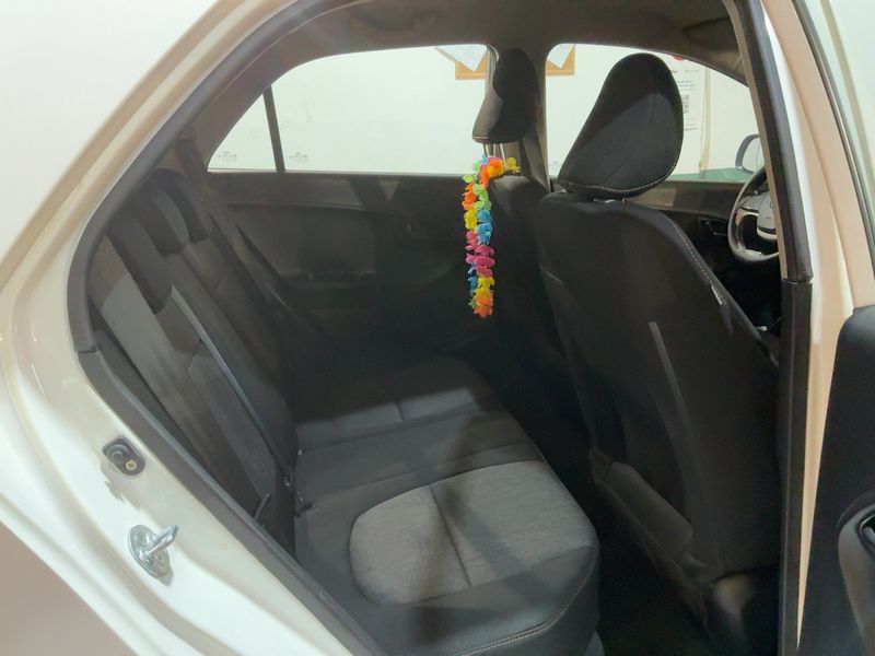Kia Picanto 1.0 Easy — zdjęcie 14