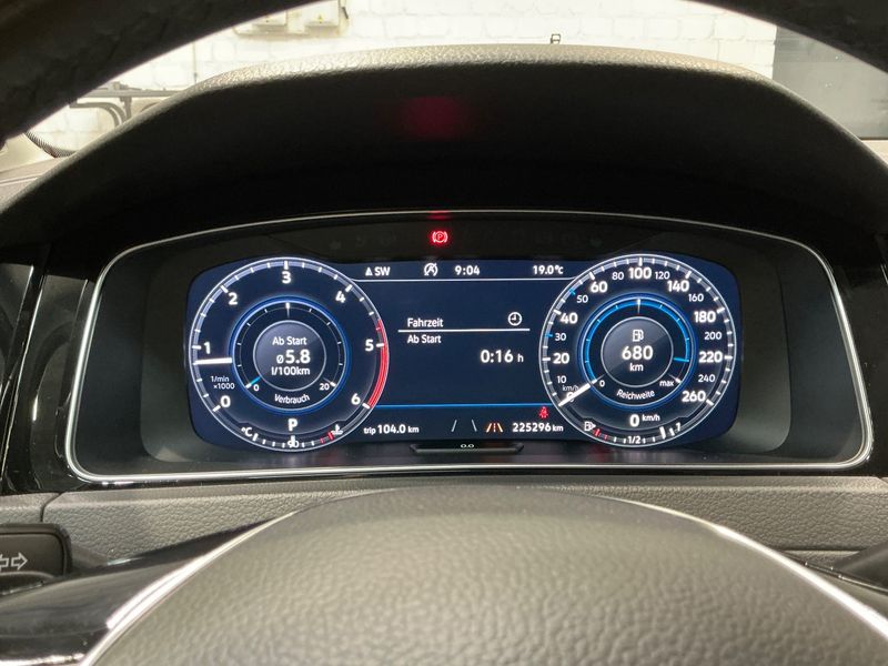 Volkswagen Golf VII 2.0 TDI Highline BlueMotion Tech — zdjęcie 13