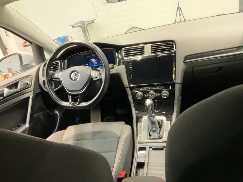 Volkswagen Golf VII 2.0 TDI Highline BlueMotion Tech — zdjęcie 12