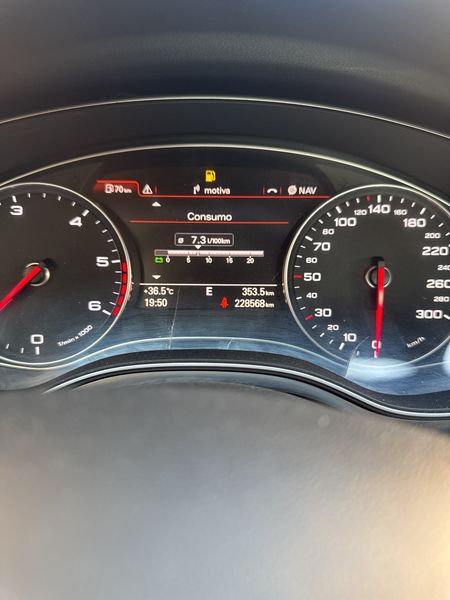 Audi A6 2.0 TDI — zdjęcie 19